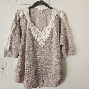 Women's casual knitted top with white lace accent - SLIGHTLY USED